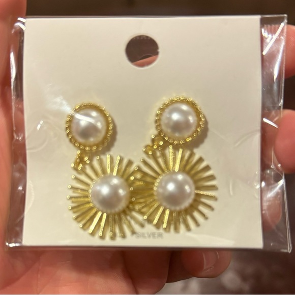 Earring Stud Earrings Pearl drop earrings for Women - Picture 2 of 5